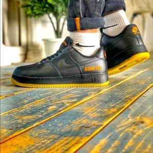 NIKE AIR FORCE 1 LOW GTX